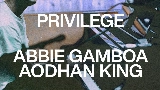 영상 썸네일 PRIVILEGE