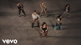 영상 썸네일 Walk Like This