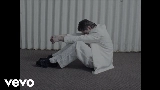 영상 썸네일 RATHER BE