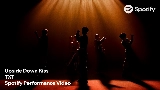 영상 썸네일 Upside Down Kiss