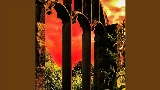 영상 썸네일 Facing The Fire