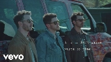 영상 썸네일 Waste No Time