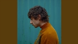 영상 썸네일 Upstairs