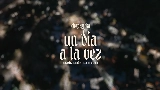 영상 썸네일 Un Día A La Vez (En Vivo)