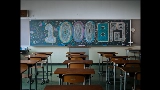 영상 썸네일 1000日間