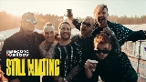 영상 썸네일 Still Waiting