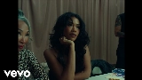 영상 썸네일 Let Me Love You