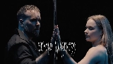 영상 썸네일 Trapped